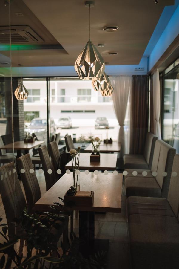 Merepargi Aparthotel & Cafe Narva-Jõesuu Eksteriør bilde