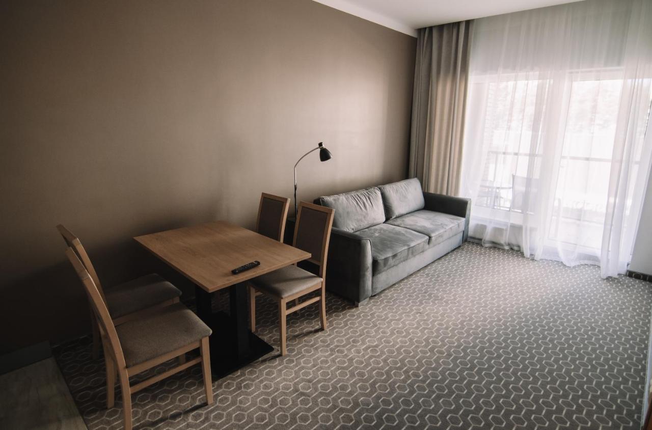 Merepargi Aparthotel & Cafe Narva-Jõesuu Rom bilde